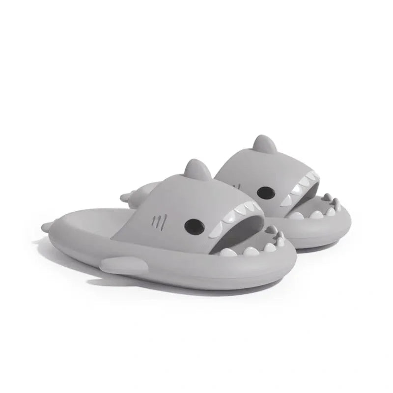 New Fashion Men Shark Slippers Outdoor Beach Non-Slip EVA Sandals Women Home Indoor Comfortable Slides Couples Lovely Flip Flops